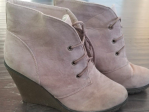 Shoes Shoes